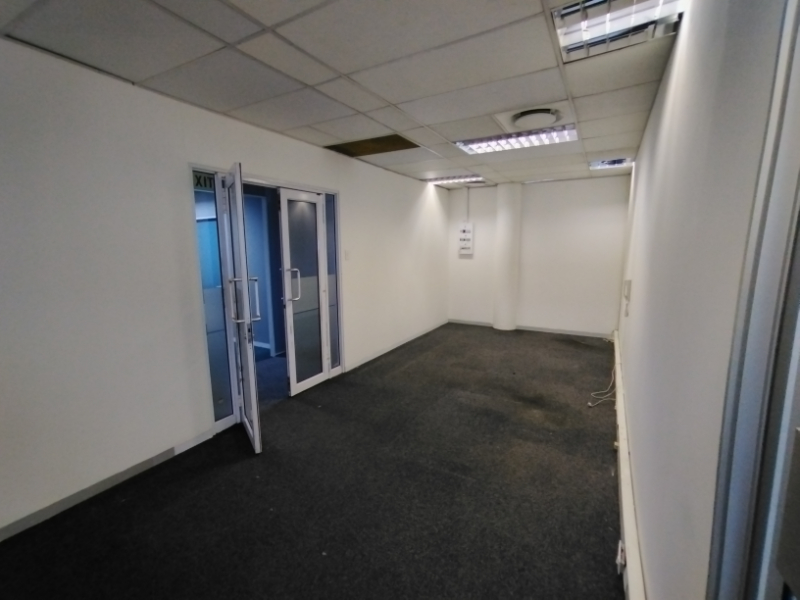 To Let commercial Property for Rent in Milnerton Central Western Cape